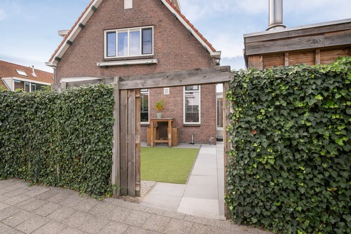 Foto 34 van Rozenlaan 73