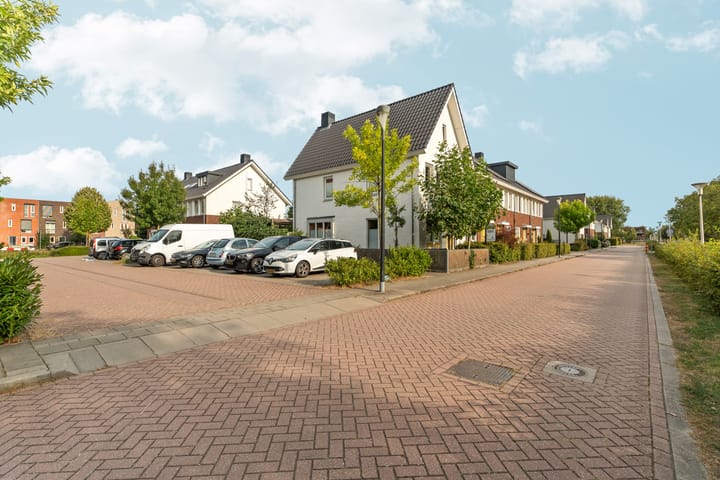 Foto 44 van Barbarastraat 48