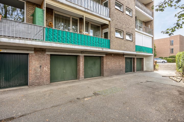 Foto 18 van Adelbert van Scharnlaan E 33