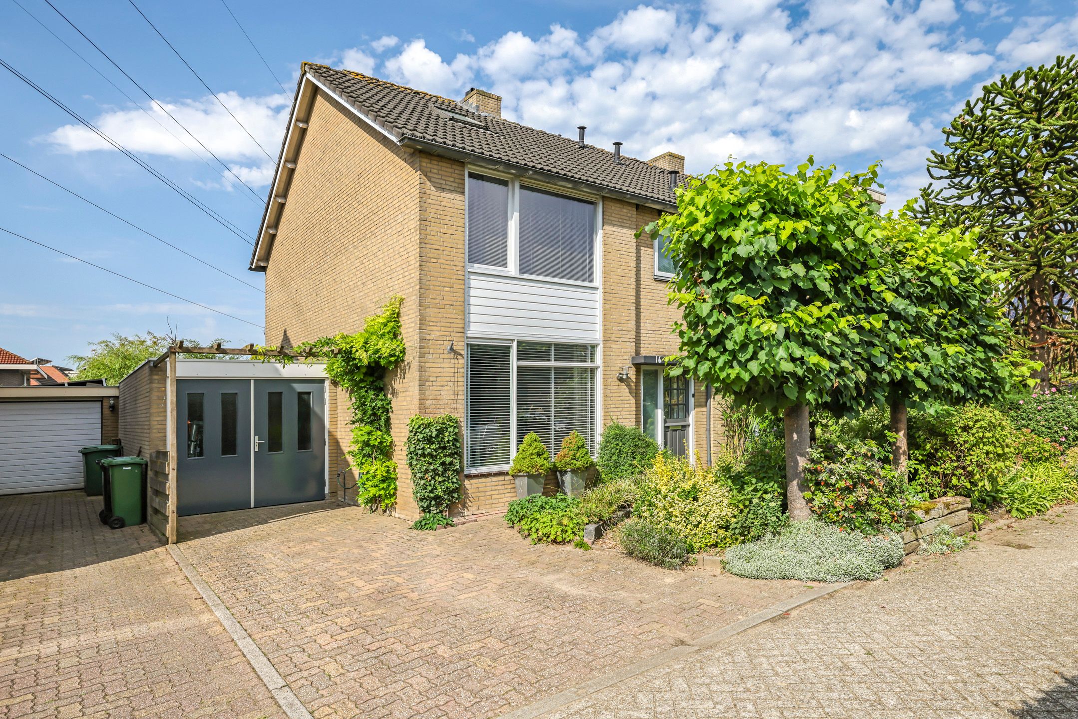 T.M.C. Asserplantsoen, 16, Zetten, 6671BL, Gelderland, Nederland 16