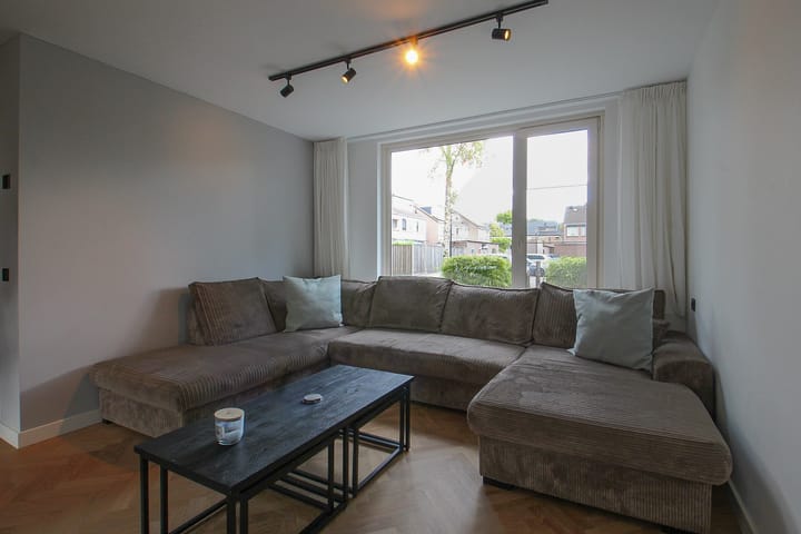 Foto 9 van Albinonistraat 129