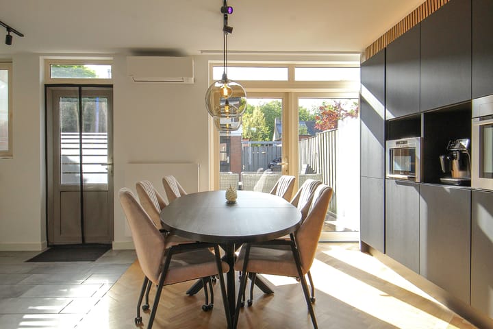 Foto 12 van Albinonistraat 129