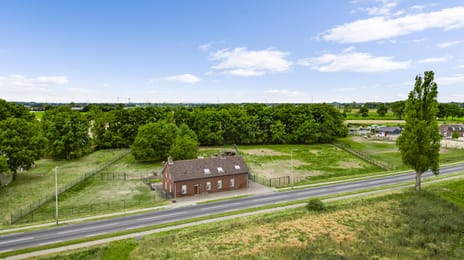 undefined main image