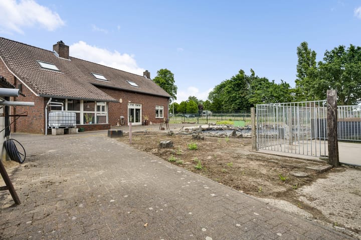 Foto 10 van Rijksweg 15