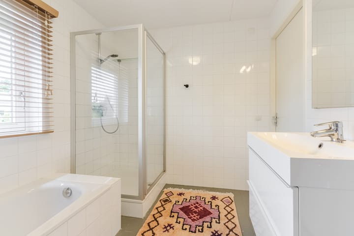 Foto 24 van Jan van Eyckgracht 126