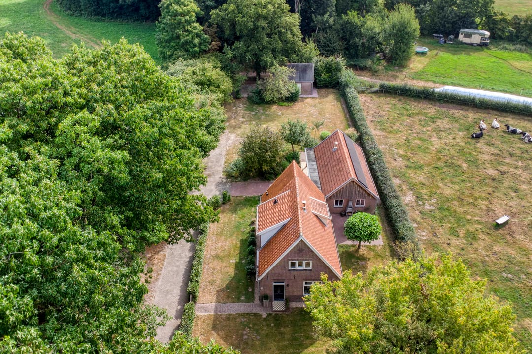 Foto 13 van Dochterenseweg 11