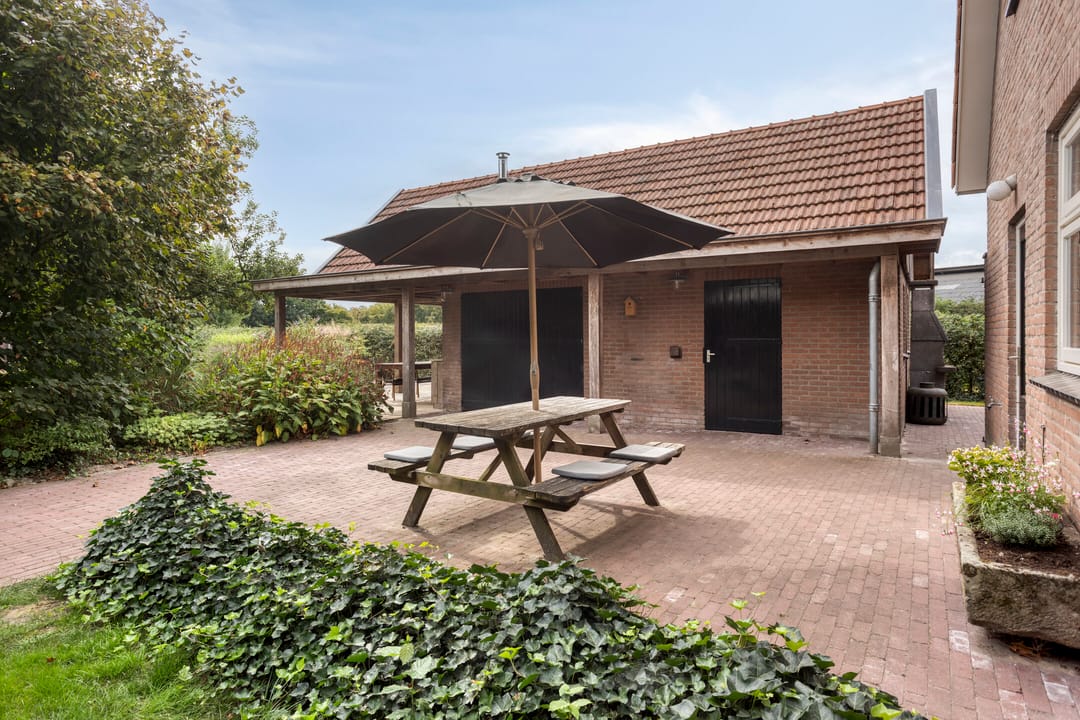 Foto 17 van Dochterenseweg 11