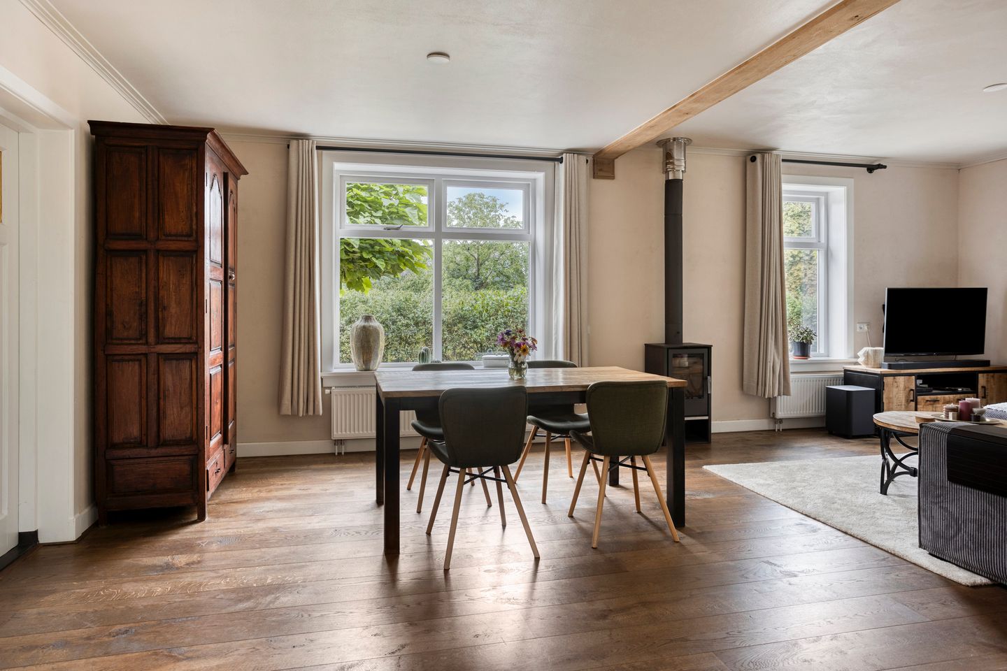 Foto 25 van Dochterenseweg 11