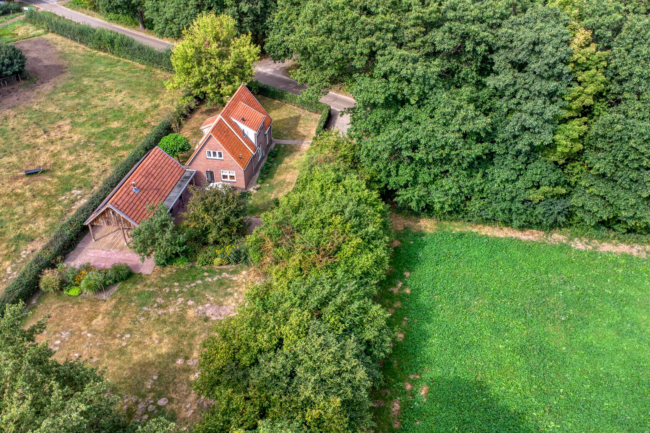 Foto 60 van Dochterenseweg 11