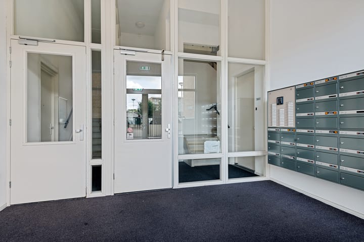 Photo 17 of Coremolen 5-M19