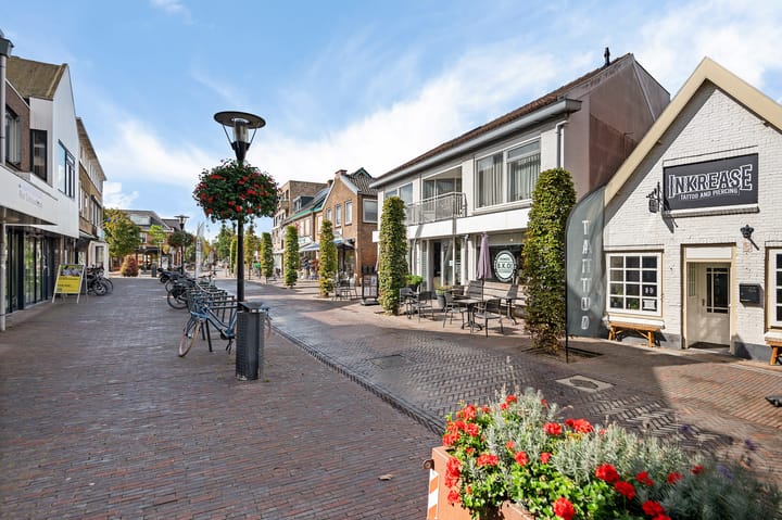 Photo 20 of Coremolen 5-M19