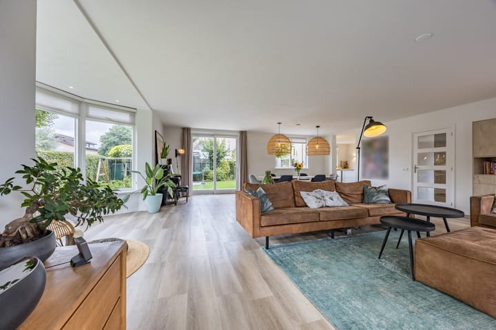 Foto 2 van Violier 17