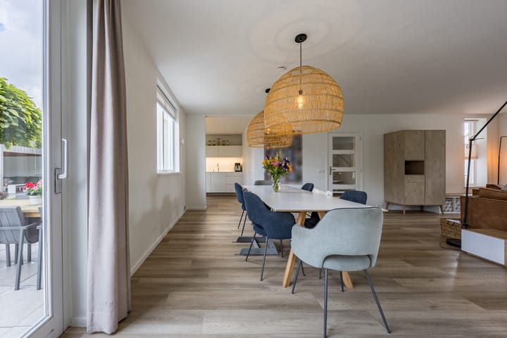 Photo 8 of Violier 17