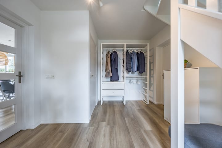 Photo 11 of Violier 17