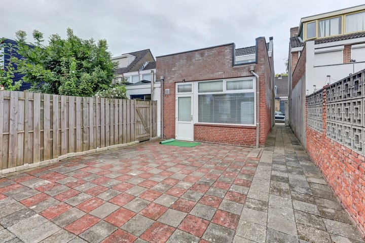 Foto 19 van Roggestraat 32