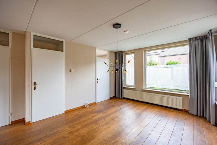 Photo 8 of Kamperfoelie 80