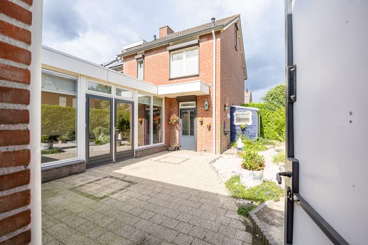 Photo 37 of Kamperfoelie 80