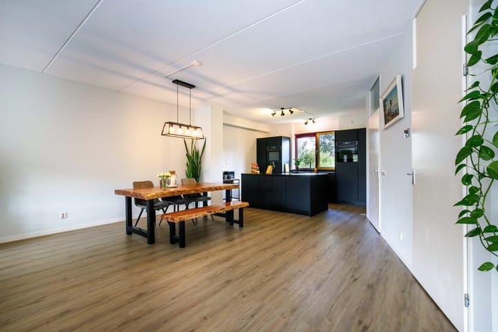 Foto 11 van Vrouwenmantel 73