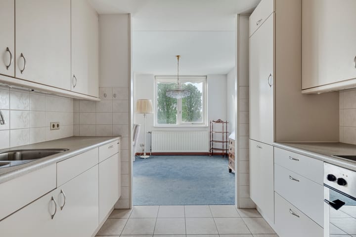 Photo 12 of Rosenburglaan 323