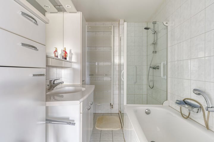 Photo 19 of Rosenburglaan 323