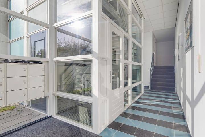 Photo 26 of Rosenburglaan 323