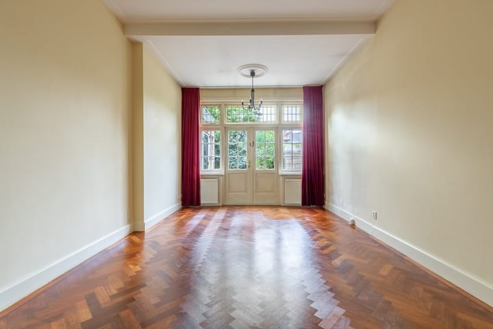 Photo 12 of Multatulilaan 64