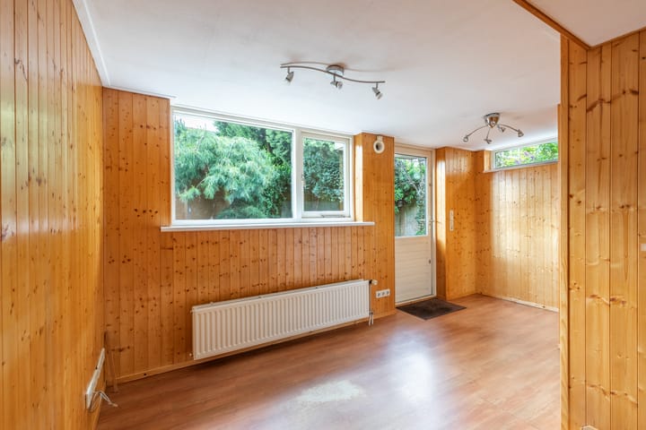 Photo 49 of Multatulilaan 64