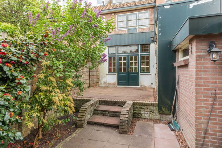 Photo 59 of Multatulilaan 64