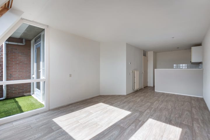 Foto 8 van Brouwerstraat 32