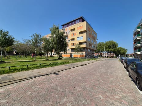 View photos