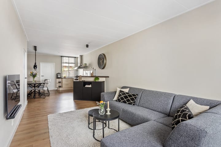 Foto 7 van Jacob van Lennepstraat 15