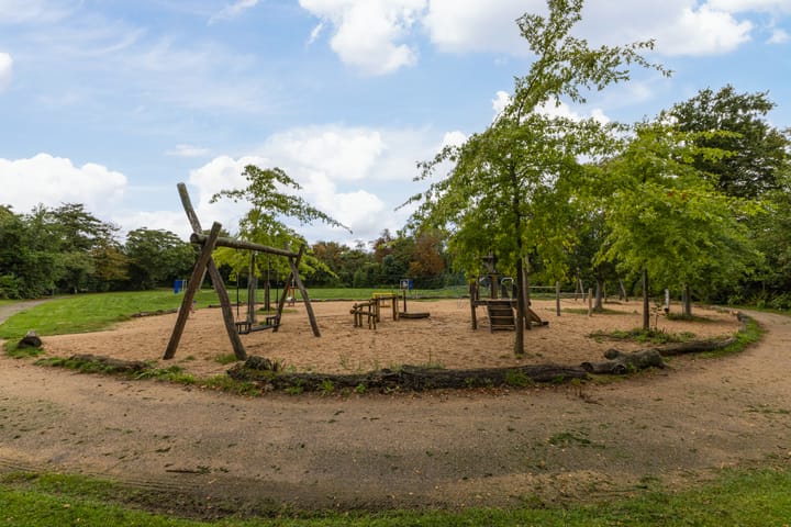 Photo 39 of Eikelaan 72