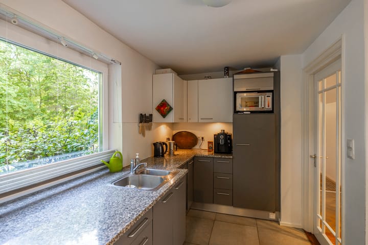 Photo 16 of Tynaarlosestraat 68