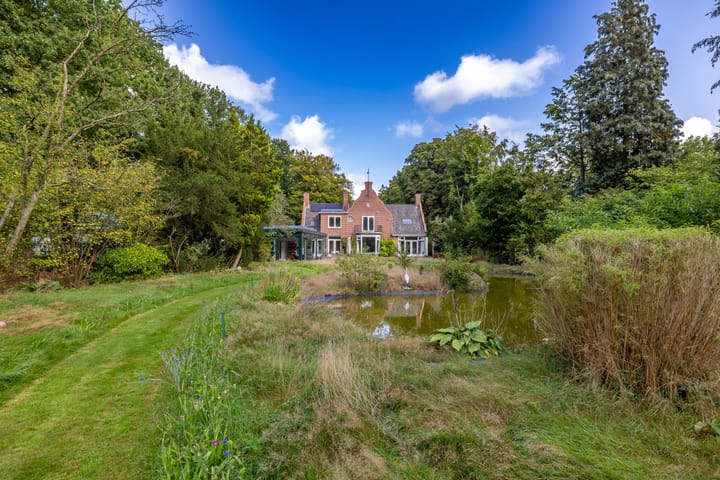 Photo 44 of Tynaarlosestraat 68