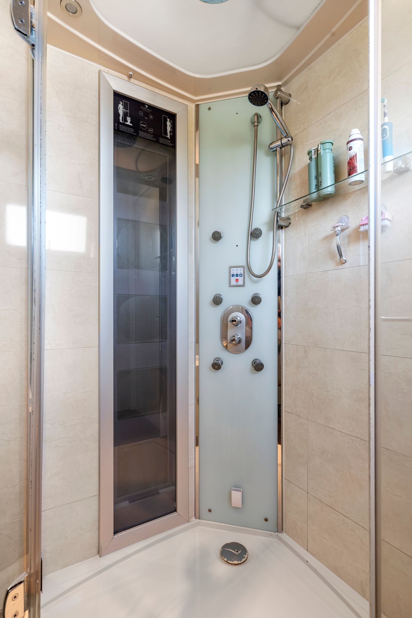 Foto 25 van Rietstraat 3