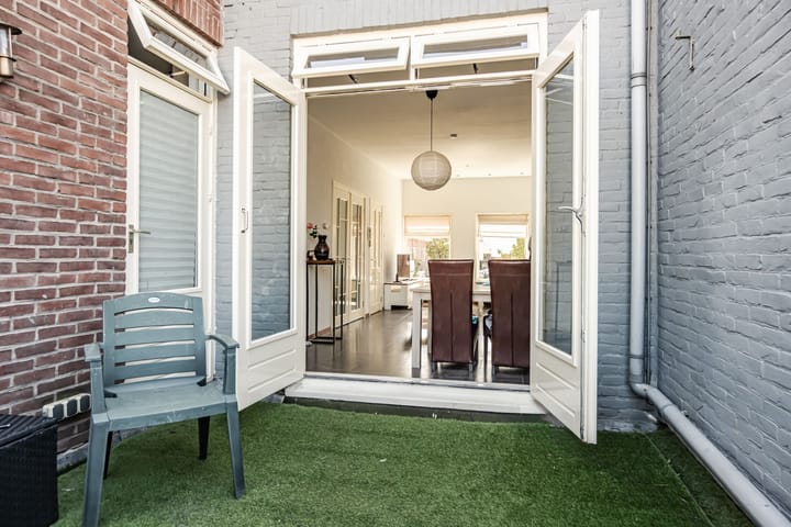 Photo 12 of Sparrenstraat 30-A