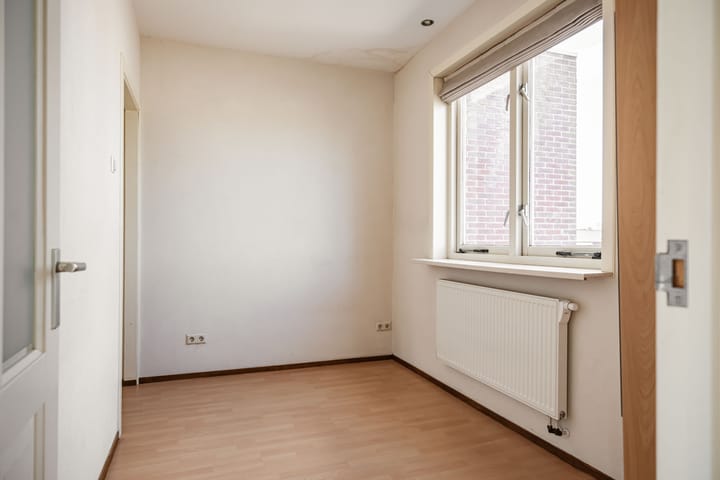 Photo 24 of Sparrenstraat 30-A