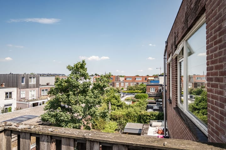 Photo 31 of Sparrenstraat 30-A