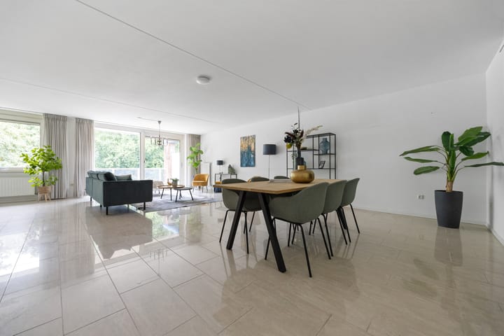 Foto 2 van Pater Leijdekkersstraat 86