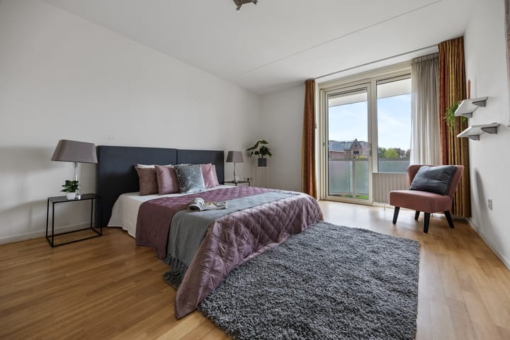 Foto 17 van Pater Leijdekkersstraat 86