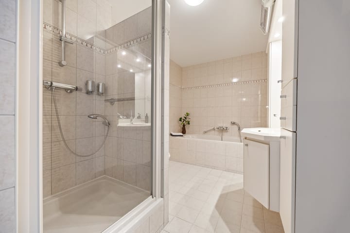 Foto 21 van Pater Leijdekkersstraat 86