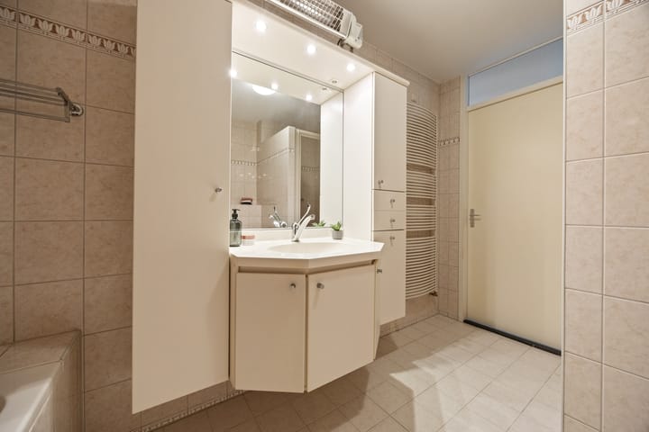 Foto 22 van Pater Leijdekkersstraat 86