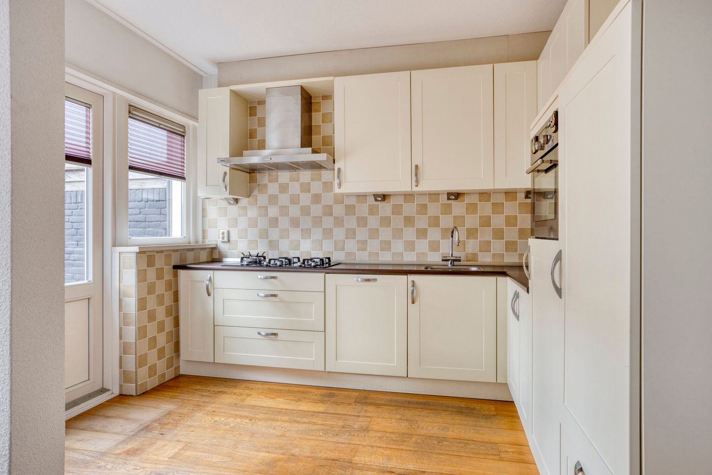 Foto 14 van Buursebrink 64