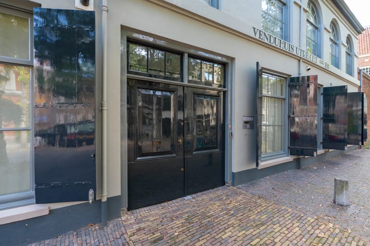 Foto 3 van Pieterskerkhof 2