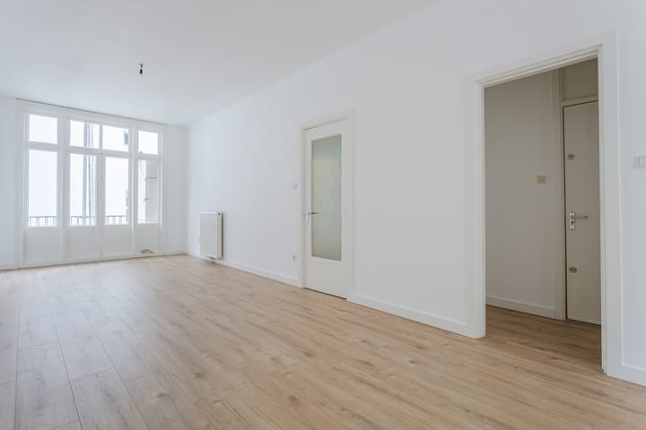 Photo 12 of Kazernestraat 24-1