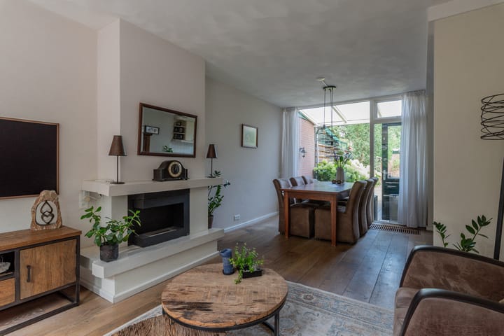 Foto 10 van Troelstraweg 8