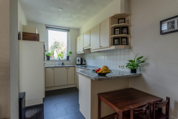 Foto 14 van Troelstraweg 8