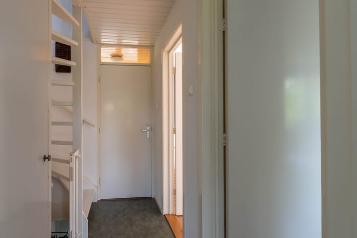 Foto 16 van Troelstraweg 8