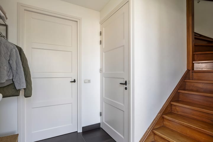 Photo 8 of Haagbeukstraat 5