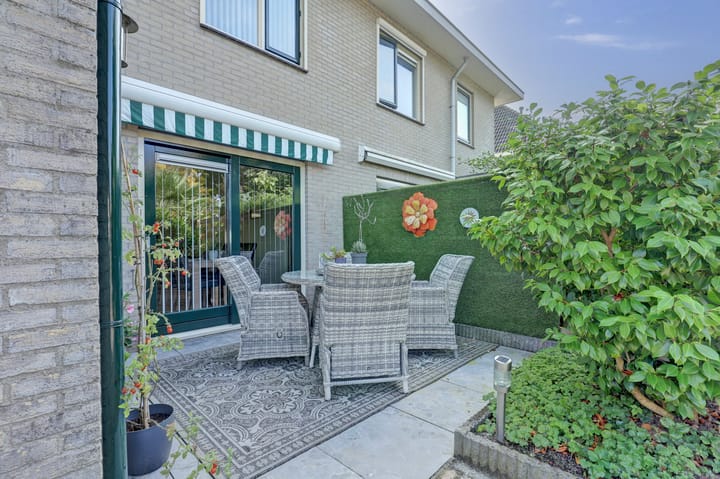 Foto 29 van Kastanjelaan 2